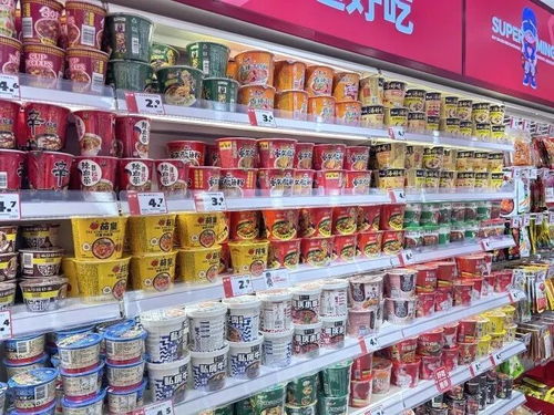 零食集合店为何在清远遍地开花 以赵一鸣零食为例